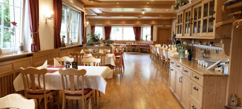 兰德格斯霍夫赫尔森酒店(Landgasthof Hirschen Untermettingen)图片