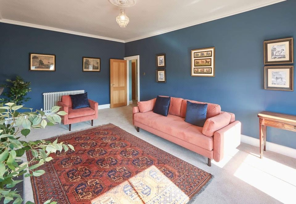 Host Stay Turnstone Hotel Overview