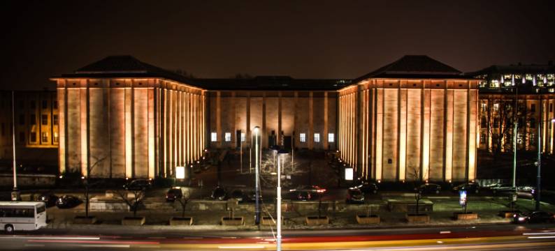 斯穆尔尼公寓(Smolna Apartments by Your Freedom)图片