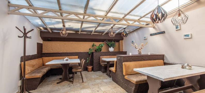 科罗纳裴森酒店(Korona Panzió Budapest)图片