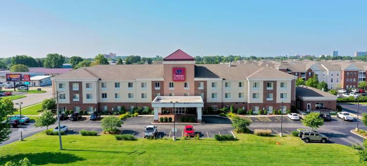 舒适套房酒店-乌尔班纳香槟大学城(Comfort Suites Urbana Champaign, University Area)图片