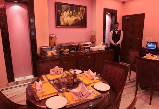 Florence Inn Hotel Overview