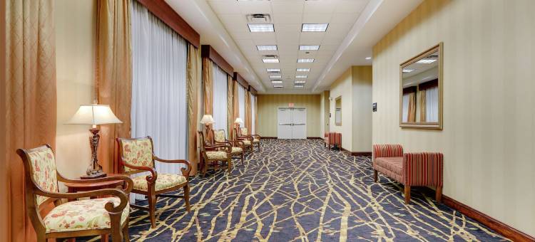 希尔顿欢朋套房酒店-南派恩斯派恩赫斯特(Hampton Inn & Suites Southern Pines-Pinehurst)图片