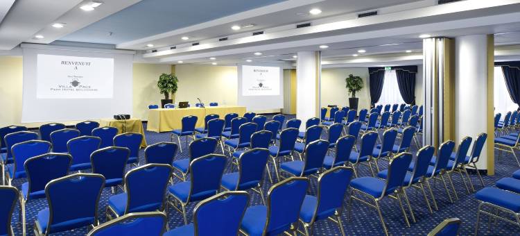 博洛涅塞佩斯别墅公园酒店(Villa Pace Park Hotel Bolognese)图片