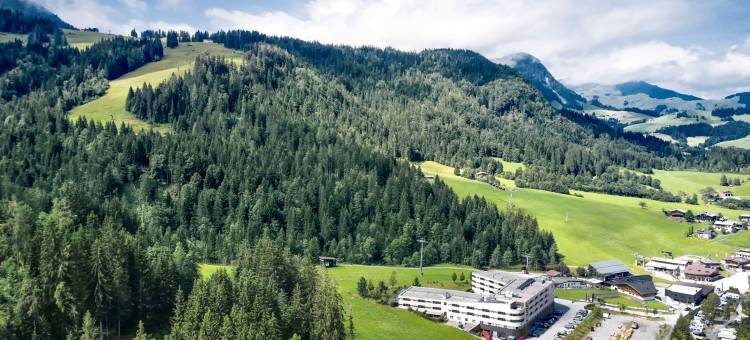 ROBINSON 菲伯布伦- 限成人(Tui Blue Fieberbrunn)图片