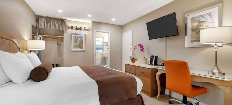 卡布里洛花园贝斯特韦斯特酒店(Best Western Cabrillo Garden Inn)图片