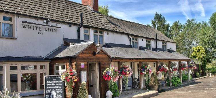 白狮旅馆(The White Lion Inn)图片
