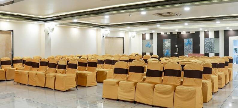 达亚尔斯里天堂酒店(Hotel Dayal Shree Paradise)图片