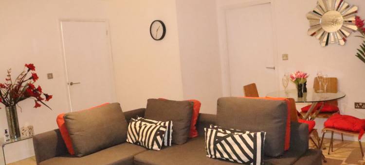 天际港湾现代2卧室公寓，提供免费停车和4K电视(Skyline Haven - Modern 2B, Parking, Wifi & 4Ktv)图片