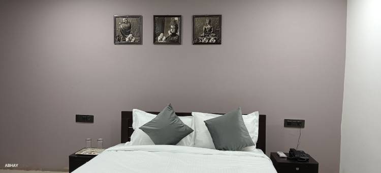 BLACK GRAPES INN酒店(HOTEL BLACK GRAPES INN)图片