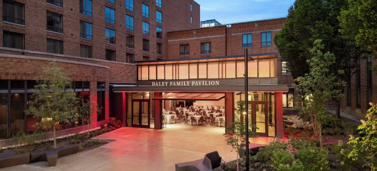 哥伦布布莱克威尔酒店及法尔会议中心(The Blackwell Inn and Pfahl Conference Center)图片