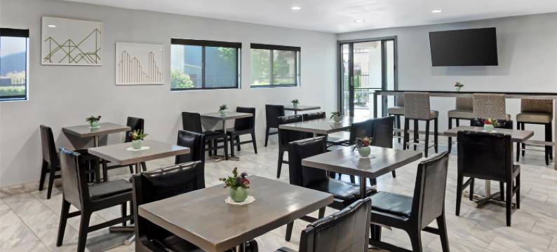 大乡村贝斯特韦斯特酒店(Best Western Big Country Inn)图片