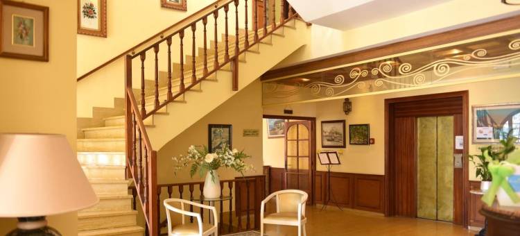 加斯特鲁罗素酒店(Castellu Rossu)图片