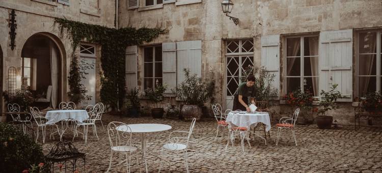 拉丰坦拉辛酒店(La Fontaine Racine)图片