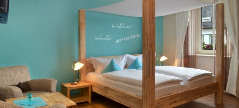 普切勒-盖瑟霍夫德意志阿德勒饭店(Gasthof Deutscher Adler Und Hotel Puchtler)图片