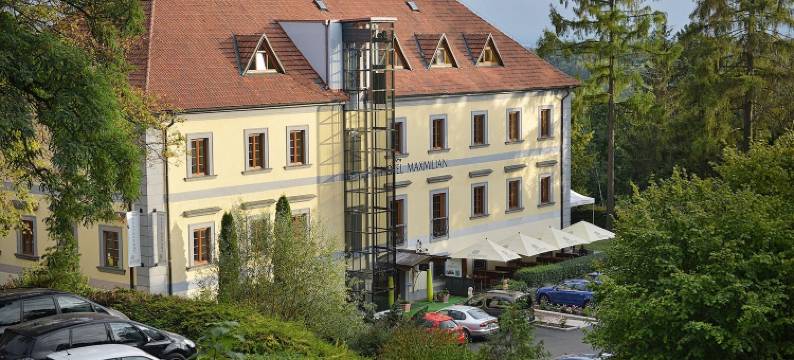 马克西米廉品质生活度假酒店(Maxmilian Lifestyle Resort)图片