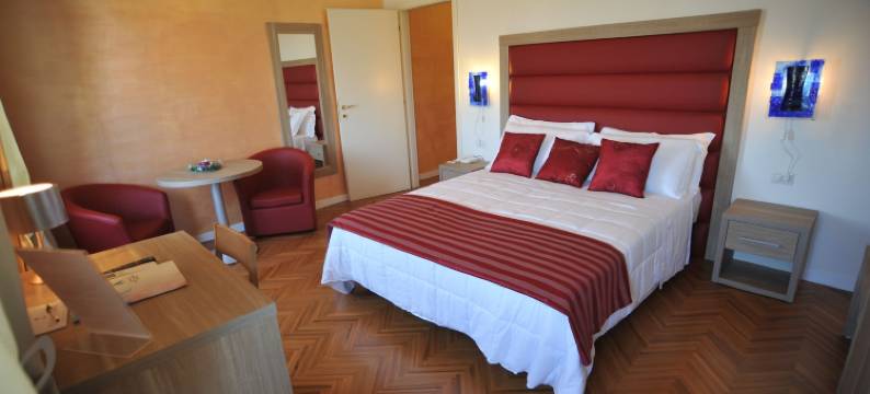 明星酒店(Hotel Astoria)图片