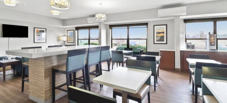 舒适酒店-近邓恩I-95(Comfort Inn Dunn Near I-95)图片