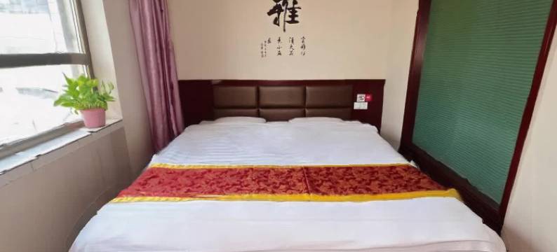 大漠漠城民宿(敦煌夜市店)图片