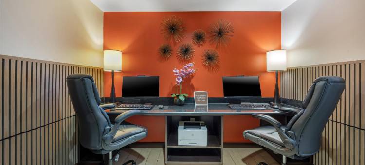 大学公园市贝斯特韦斯特优质酒店(Best Western Plus College Park Hotel)图片