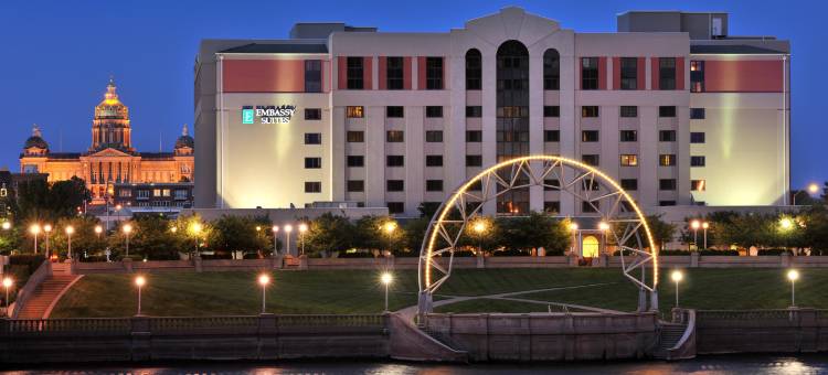 德梅因市中心希尔顿安泊酒店(Embassy Suites by Hilton des Moines Downtown)图片