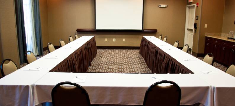 希尔顿欢朋酒店-多伊尔斯敦(Hampton Inn Doylestown)图片