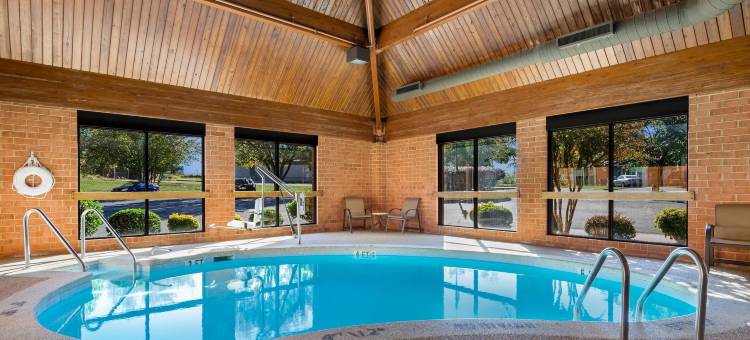 弗吉尼亚州霍斯中心因舒适酒店(Comfort Inn Virginia Horse Center)图片