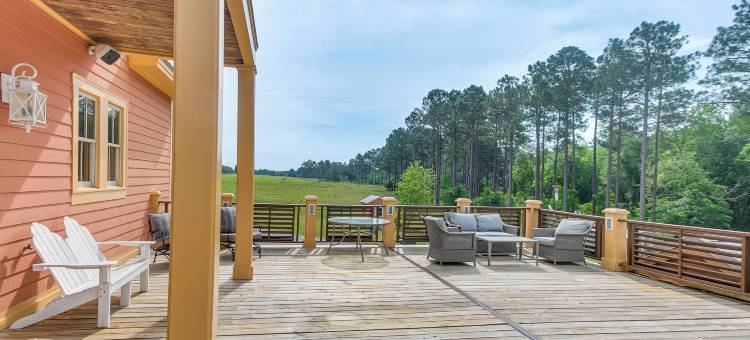 距费茨杰拉德市中心7英里: 宽敞之家 w/ 甲板(7 Mi to Downtown Fitzgerald: Spacious Home w/ Deck)图片