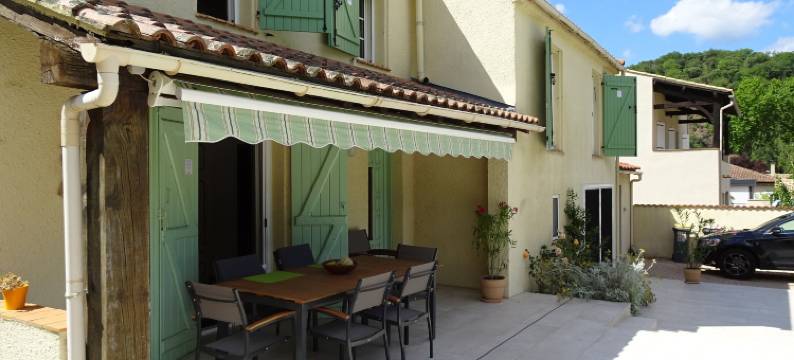 Villa in la Tour-Sur-Orb with Pool & Garden图片