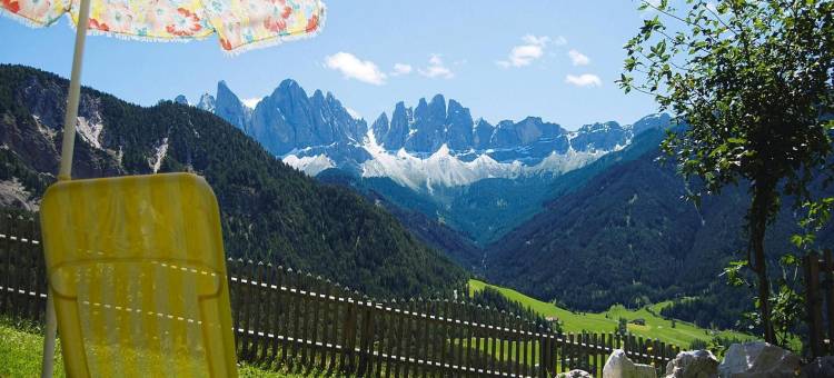 Farmhouse in Funes Valley with Dolomite Views图片
