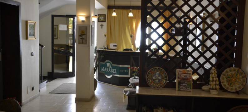 马拉贝尔酒店(Hotel Marabel)图片