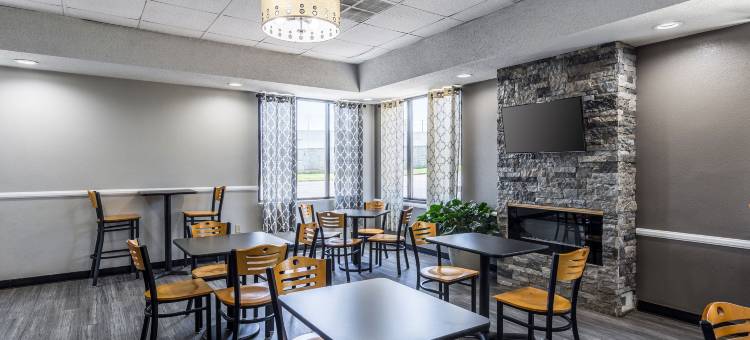 品质酒店辛普森维尔-格林维尔(Quality Inn Simpsonville-Greenville)图片