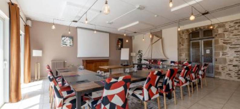 勒萨日餐厅酒店(Hotel Restaurant Lesage)图片