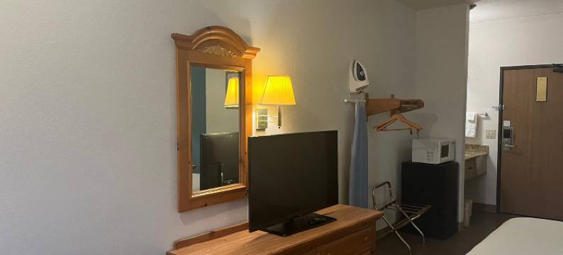 Motel 6波特兰，IN(Motel 6 Portland, IN)图片