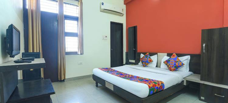 高速公路骄傲酒店(FabHotel Highway Pride)图片