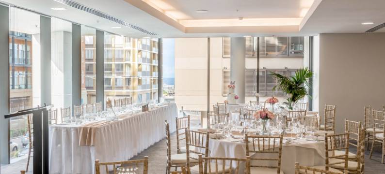 诺富特纽卡斯尔海滩酒店(Novotel Newcastle Beach)图片