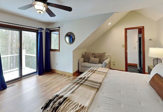 Copper Canoe Hotel Overview