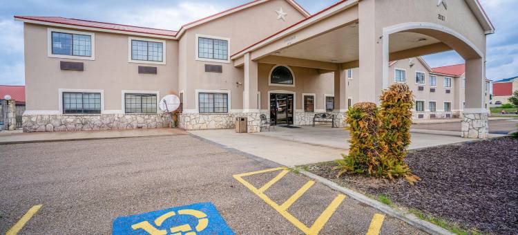OYO酒店德州旅馆比维尔美国181号公路(Texan Inn by OYO Beeville US-181)图片