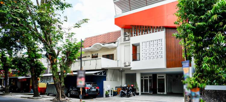 红多兹酒店-近斯莱曼市政厅2号(RedDoorz Near Sleman City Hall 2)图片