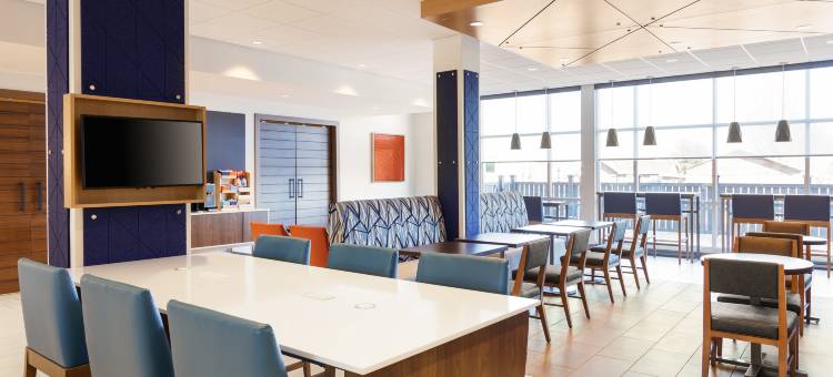 阿尔科-诺克斯维尔机场智选假日酒店 洲际旗下(Holiday Inn Express KNOXVILLE AIRPORT - ALCOA by IHG)图片