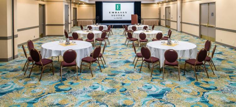 西雅图塔科马国际机场希尔顿安泊酒店(Embassy Suites by Hilton Seattle Tacoma International Airport)图片