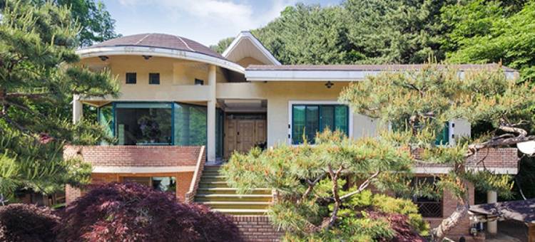 龙仁伊达木旅馆(Yongin Ida Wood Pension)图片