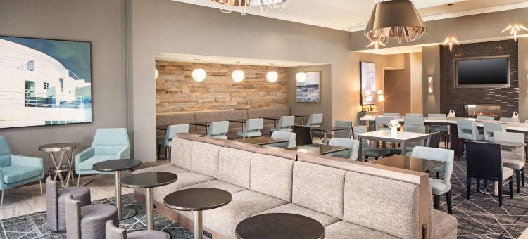 亚特兰大莱诺克斯巴克海德Homewood Suites by Hilton(Homewood Suites by Hilton Atlanta Lenox Buckhead)图片