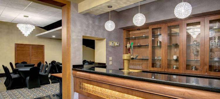 汤姆斯河泽西海岸戴斯酒店(Days Hotel by Wyndham Toms River Jersey Shore)图片