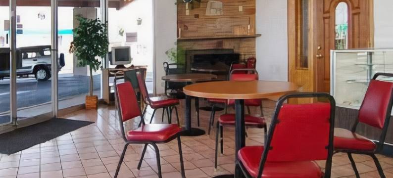 鲍威尔湖罗德威旅馆(Rodeway Inn at Lake Powell)图片