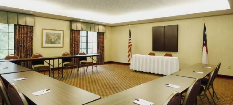 摄政公园舒适套房酒店(Comfort Suites Regency Park)图片