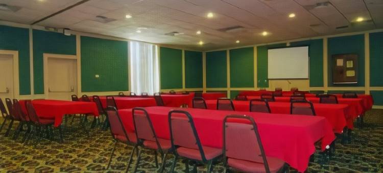 大学附近阿达品质酒店(Quality Inn Ada near University)图片