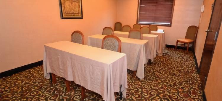 南山I-85舒适套房酒店(Comfort Inn & Suites South Hill I-85)图片