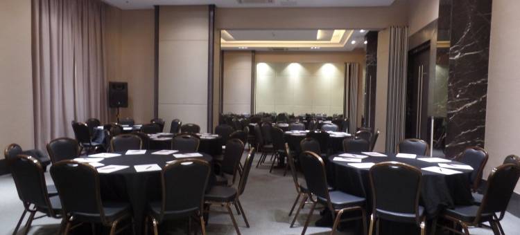 瓦莱罗大套房瑞士贝尔酒店(Valero Grand Suites by Swiss-Belhotel)图片