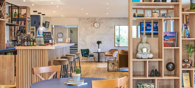 雷祖里镇基里亚德酒店(Kyriad les Ulis)图片